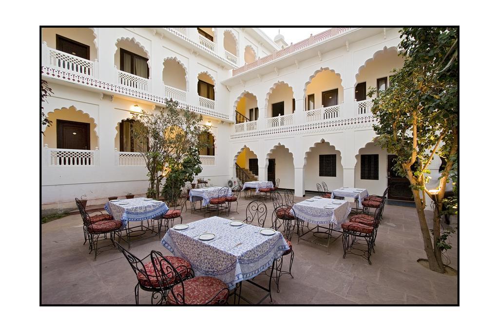 Heritage Khandwa Haveli Jaipur Buitenkant foto