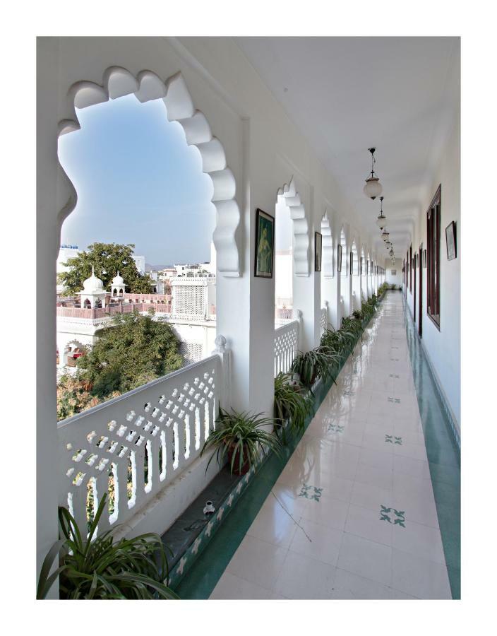 Heritage Khandwa Haveli Hotel Jaipur Buitenkant foto